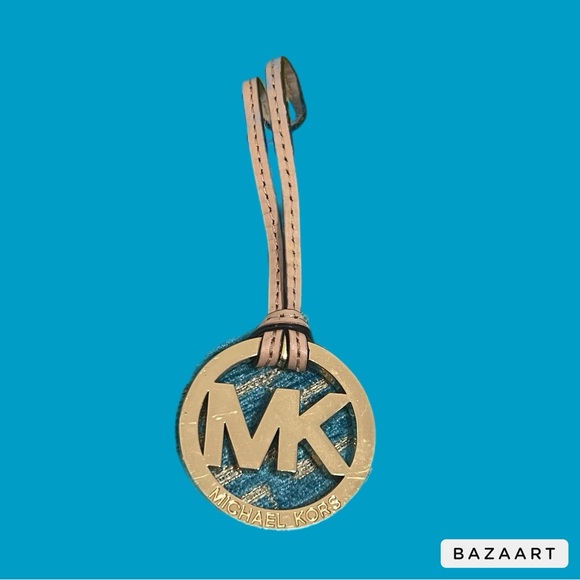 Michael Kors Gold Keychain Purse Charm MK LOGO - Picture 2 of 8